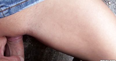 Wanton young floosy Suzy Fox blows and rides raging phallus