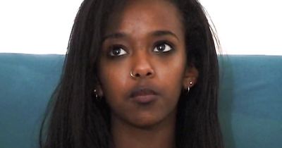 Mesmerizing black beauty enjoys passionate sex with her pussy tester