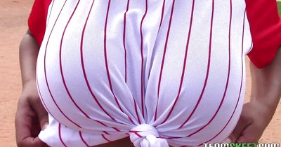 Lascivious Priya Price has all the right curves